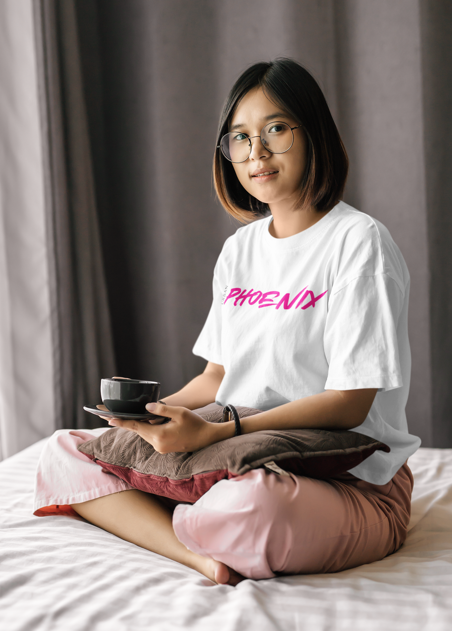 Hyper Oversized Tee White/Pink